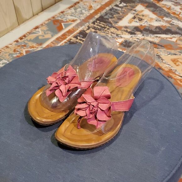 Comfy Pink Flower Merona Sandals Size 10 - Picture 1 of 7